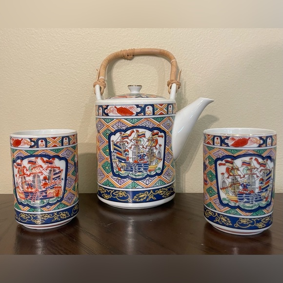 Vintage Porcelain Japanese Ship Design Teapot with 2 Cups Set - Picture 2 of 5